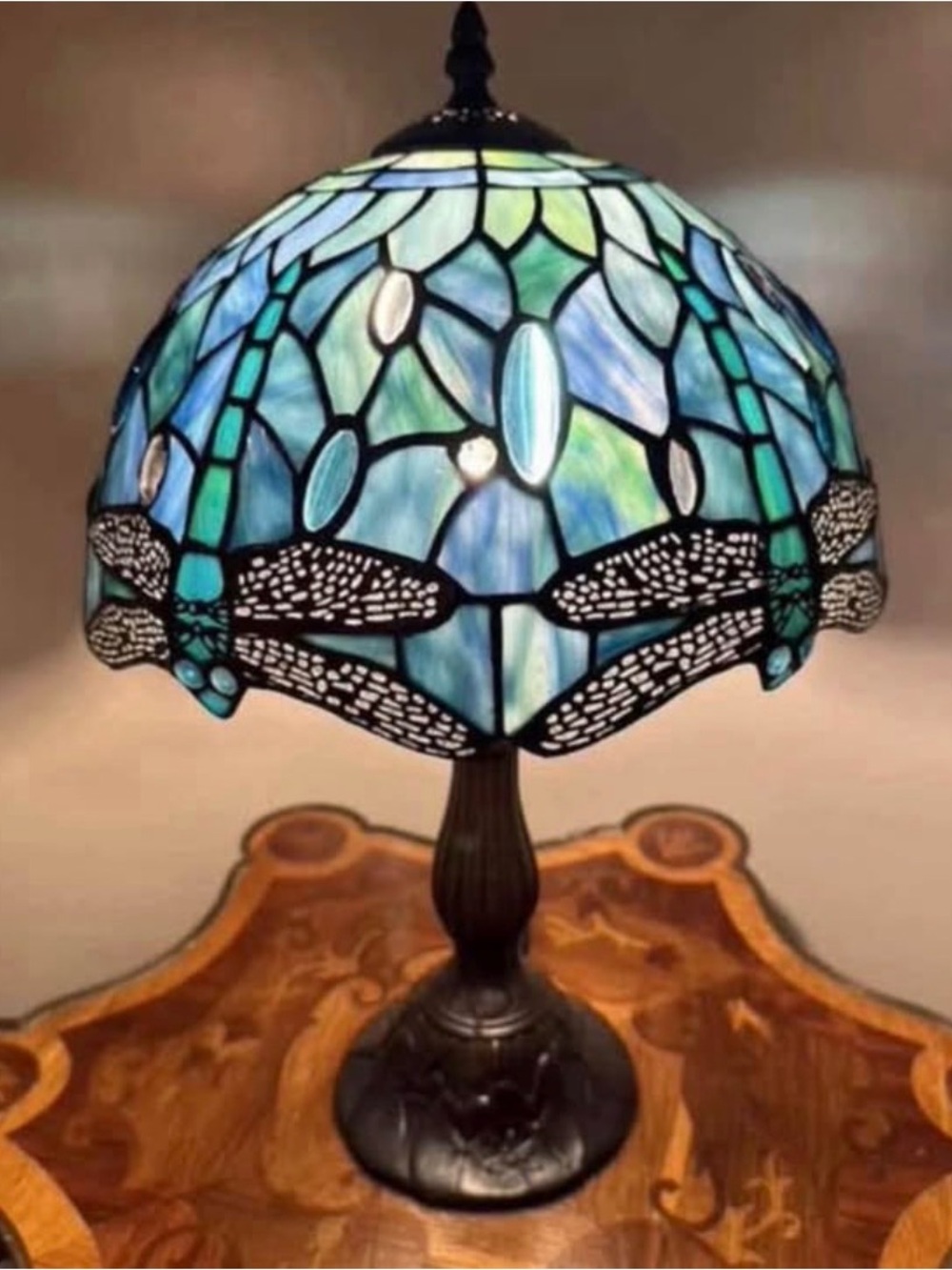Blue Dragonfly Stained Glass Table Lamp Classic Dale Tiffany style